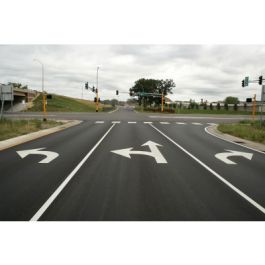 3M™ Stamark™ Pavement Marking Tape Bike Lane Symbol SMS-L270ES-BK, 40 in x 72 in, 2 per pkg